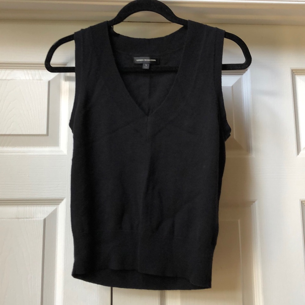 Express sleeveless sweater! Sz S. Worn once!